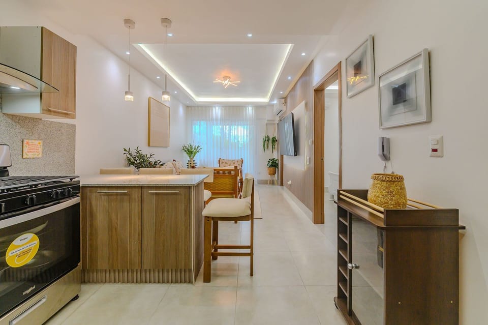 Comfort Apartment | Private kitchen | Fridge, microwave, cookware/dishes/utensils, cleaning supplies