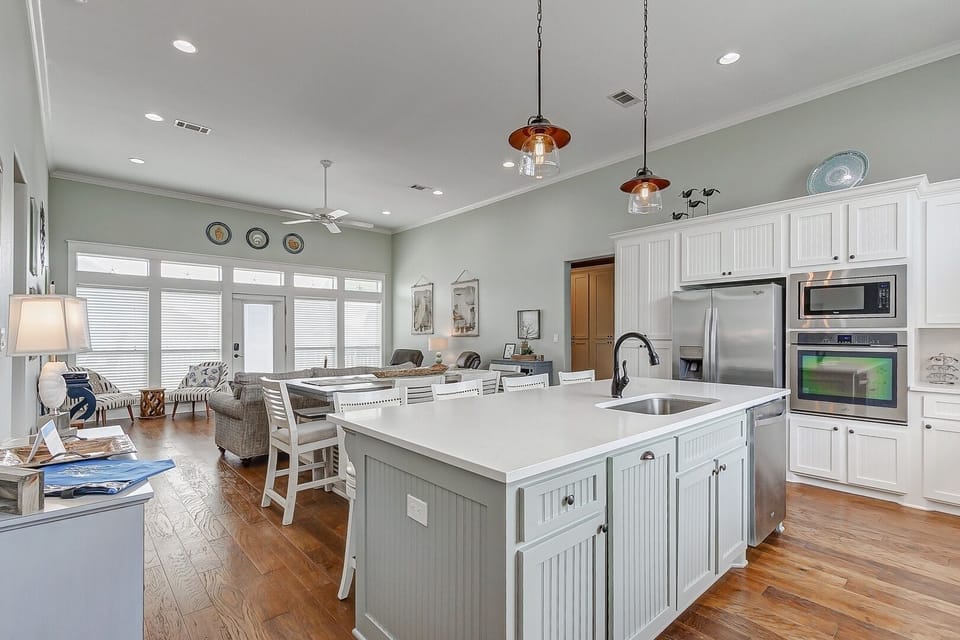 House, 4 Bedrooms | Interior