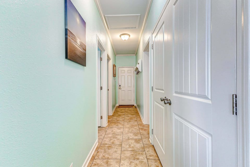 House, 3 Bedrooms | Interior
