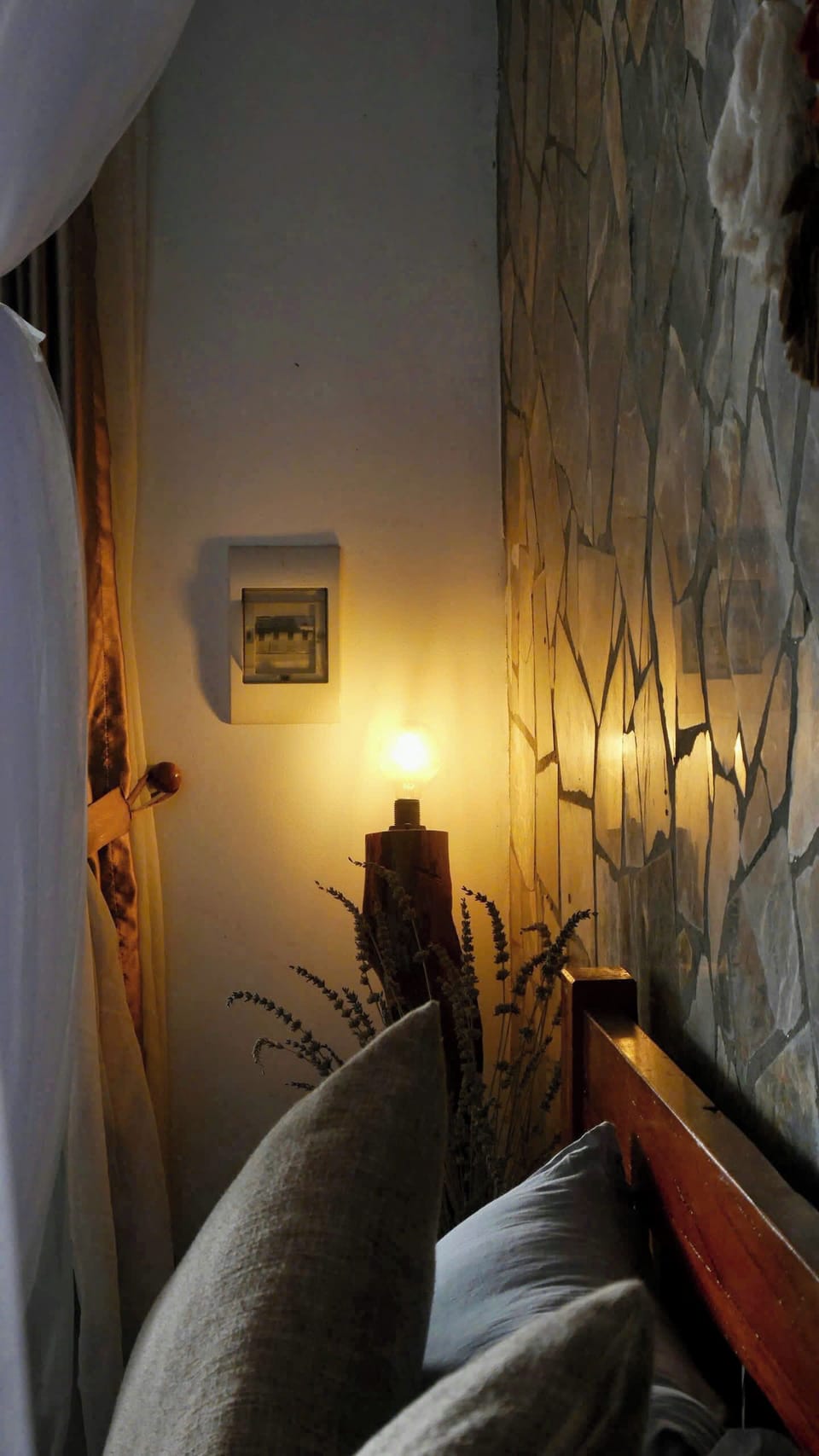 Deluxe Double Room, City View | Interior