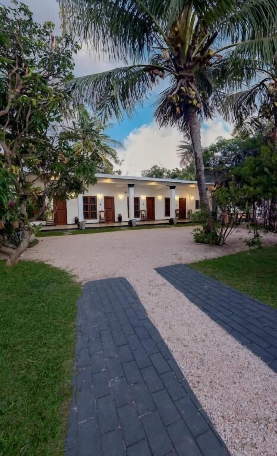Sand & Sea Villa Bed and Breakfast in Negombo