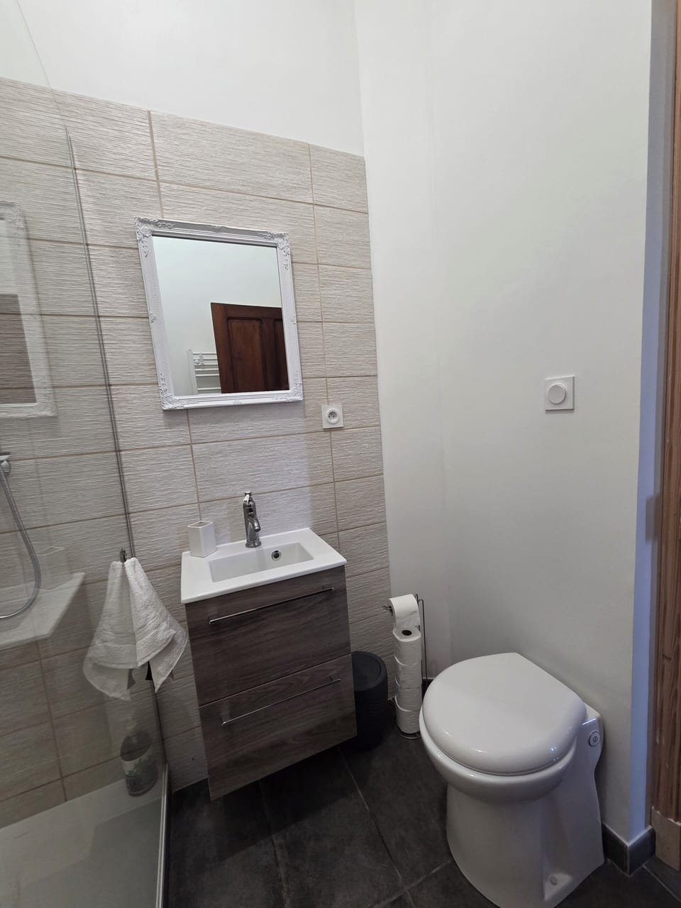 Triple Room, Non Smoking, Hill View | Bathroom | Shower, hair dryer, towels, soap