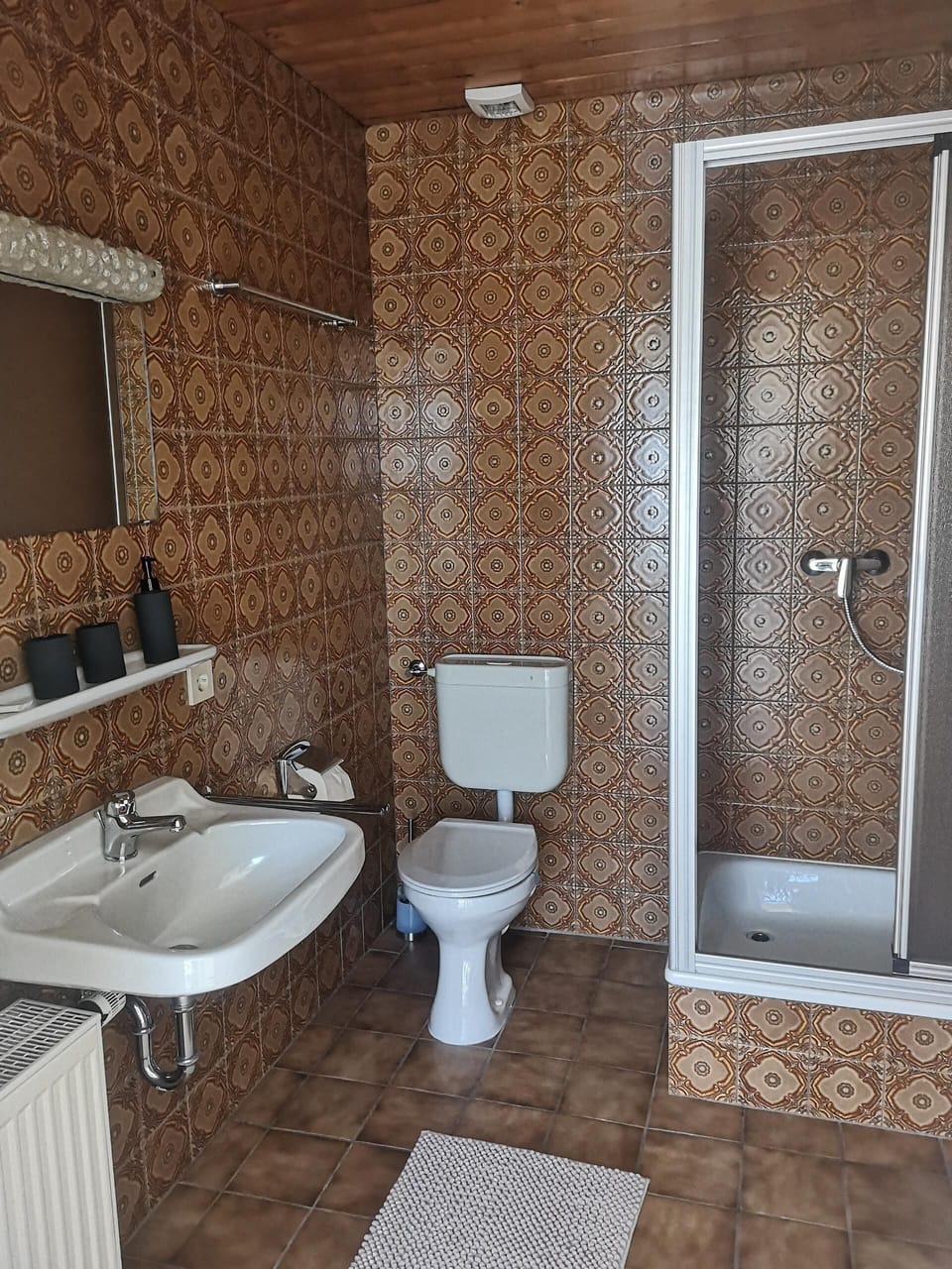 Triple Room | Bathroom | Towels