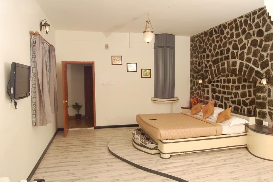 Junior Suite | Hypo-allergenic bedding, free WiFi