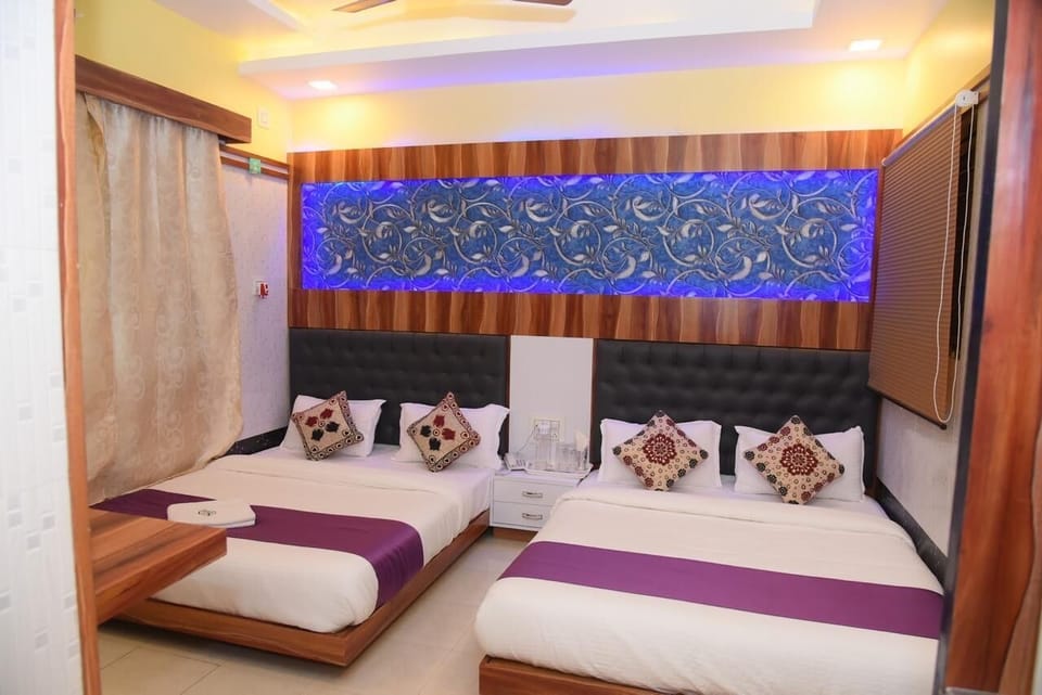 Deluxe Double Room | Desk, free WiFi