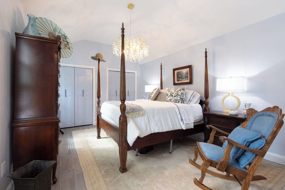 Blue Room, Non Smoking ,Garden View | Egyptian cotton sheets, premium bedding, memory foam beds