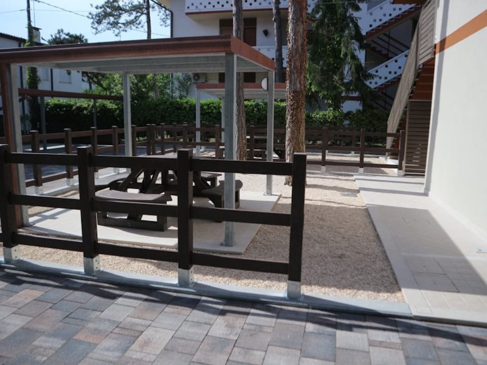 Apartment, 3 Bedrooms, Balcony, Garden View | Terrace/patio