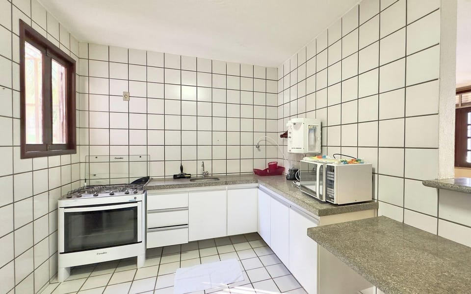 Basic Apartment | Private kitchen