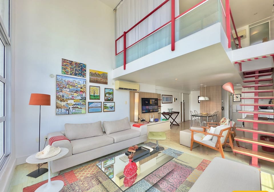 Basic Apartment | Living area | TV