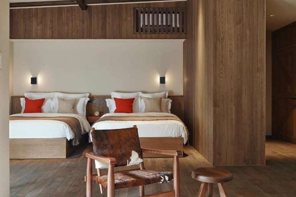 Basic Twin Room, Balcony, Garden View | Iron/ironing board (on request), WiFi (free)