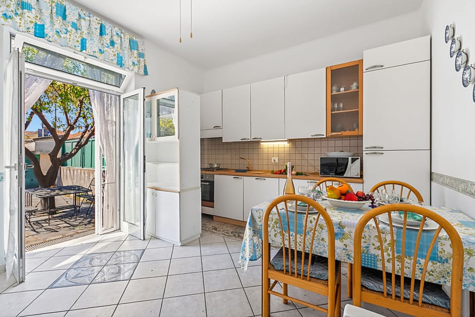 Family Apartment, Multiple Bedrooms, Sea Facing (Baia Serena) | Living area | Flat-screen TV
