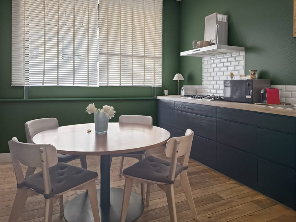 Apartment, 3 Bedrooms, Balcony | Dining room