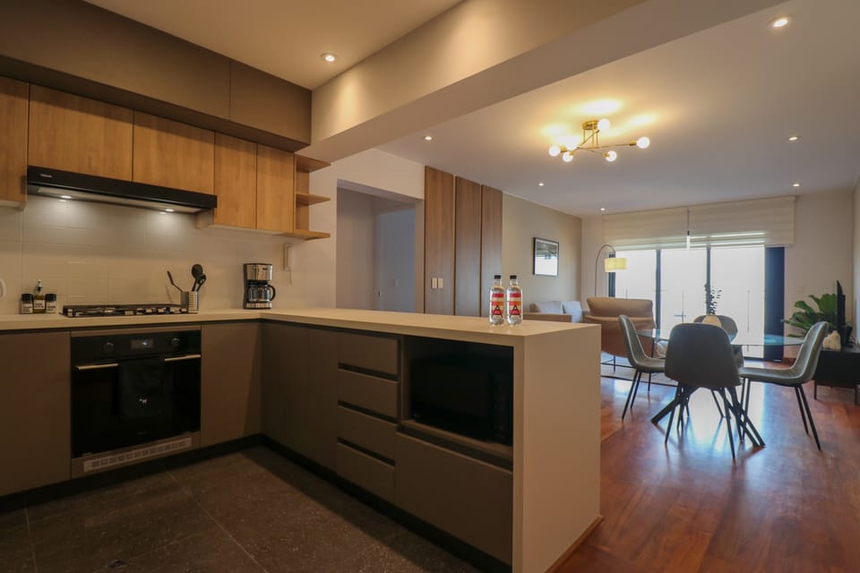 House | 3 bedrooms, high-speed internet