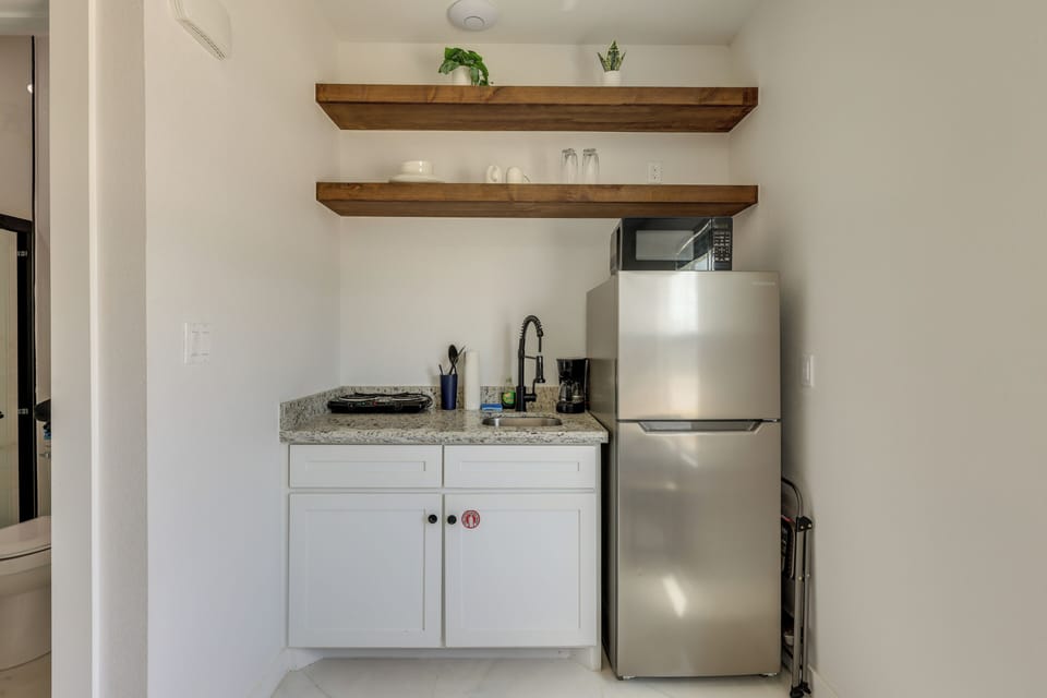 Apartment (0 Bedroom) | Interior