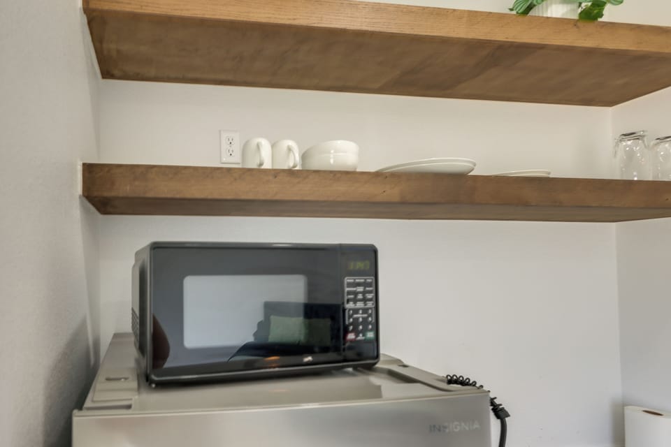 Apartment (0 Bedroom) | Interior