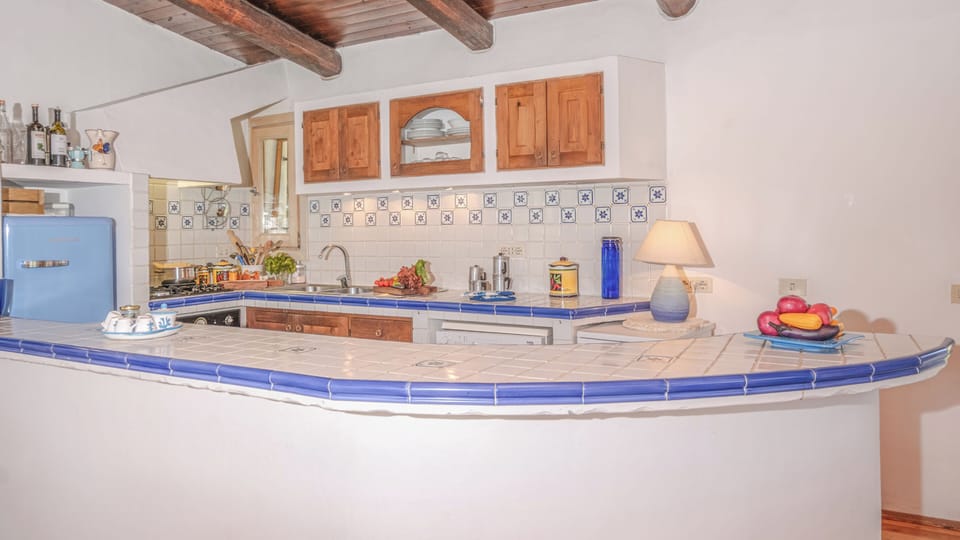 Villa, Garden View | Private kitchen