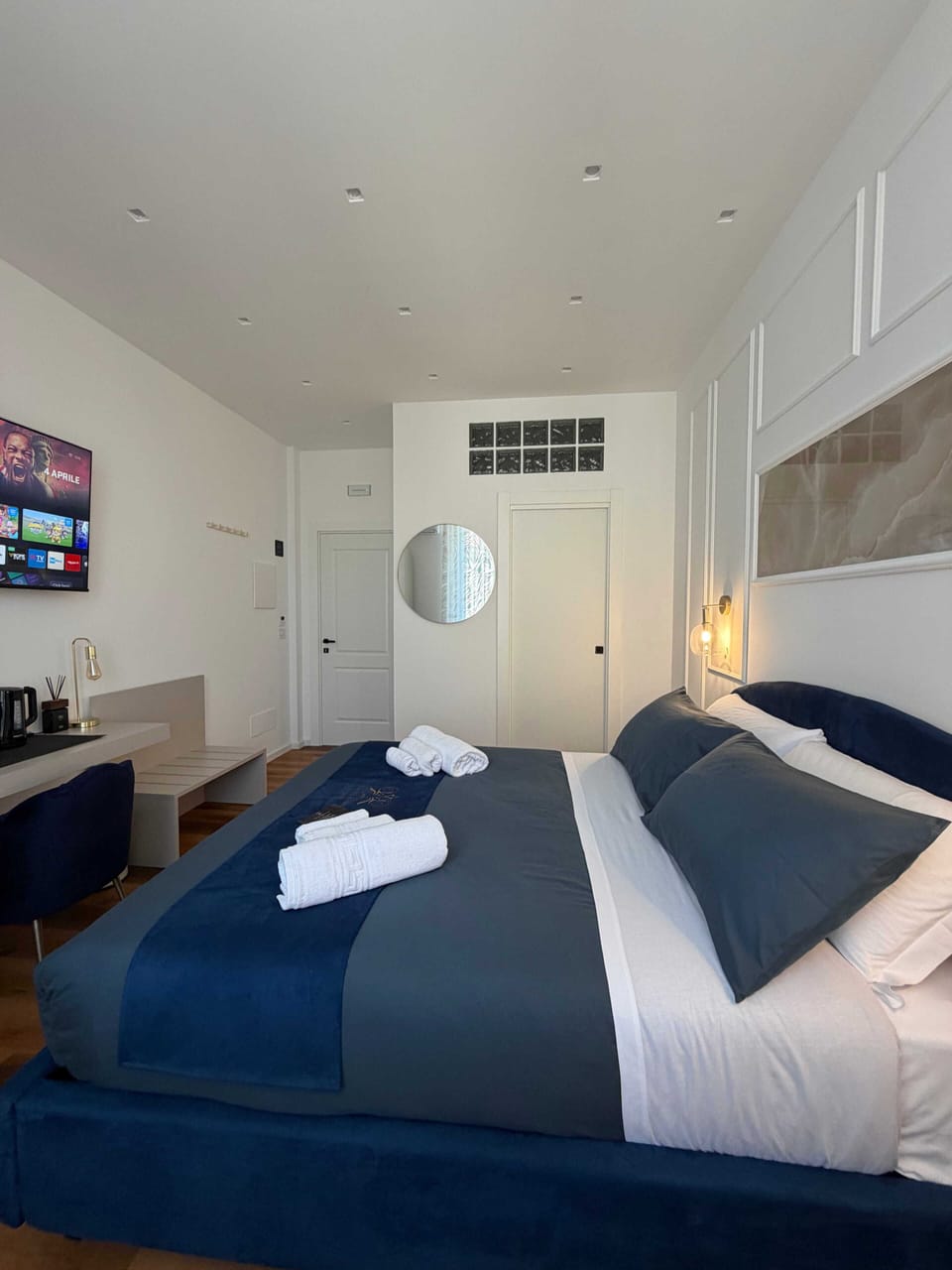 Luxury Double or Twin Room, Private Bathroom | In-room safe, desk, laptop workspace, blackout drapes