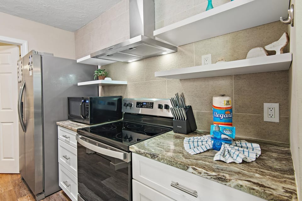 Condo, 1 Queen Bed with Sofa bed (Cross Creek 29D) | Private kitchen