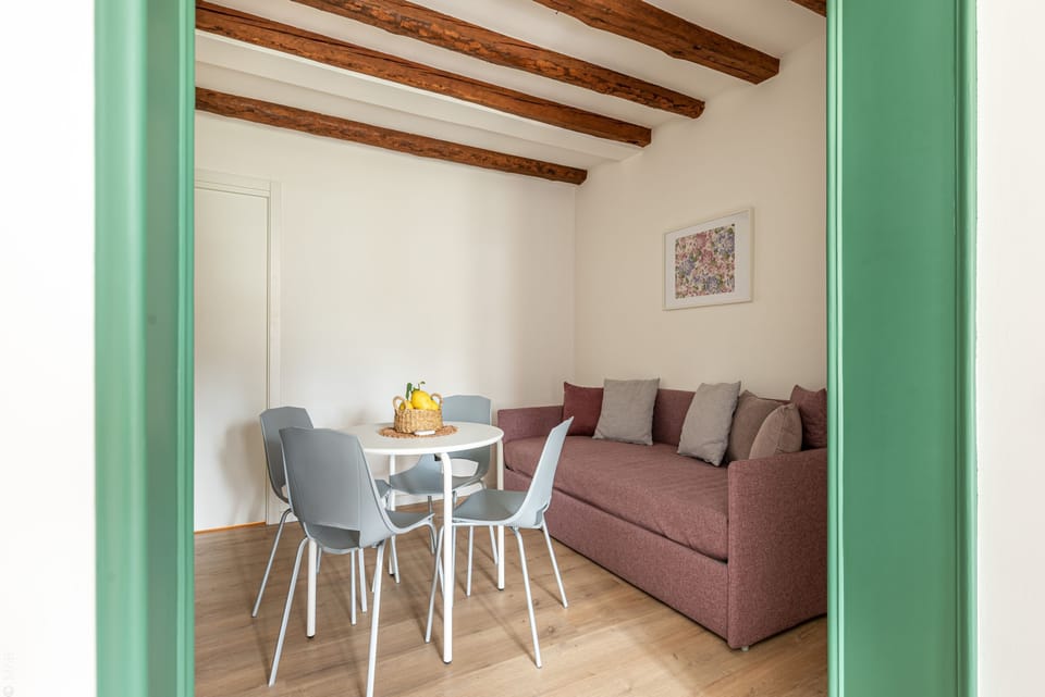 House | 1 bedroom