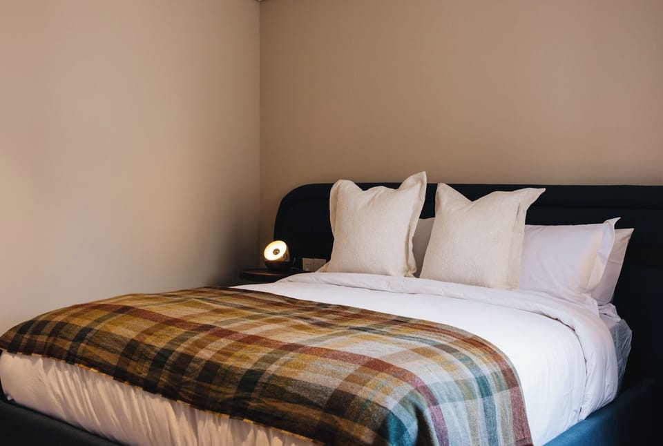 Luxury House | In-room safe, laptop workspace, WiFi (free)