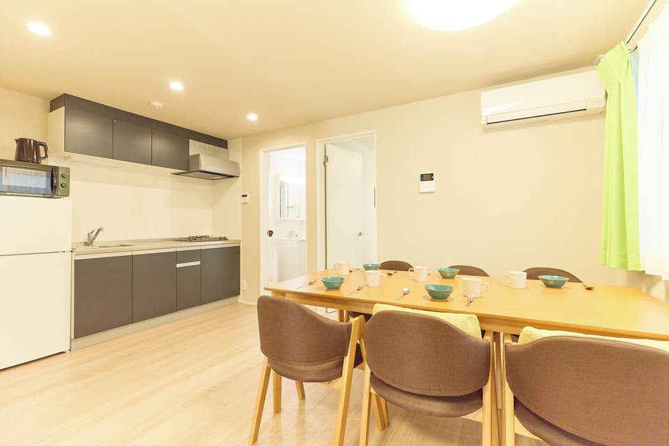 Apartment | Dining