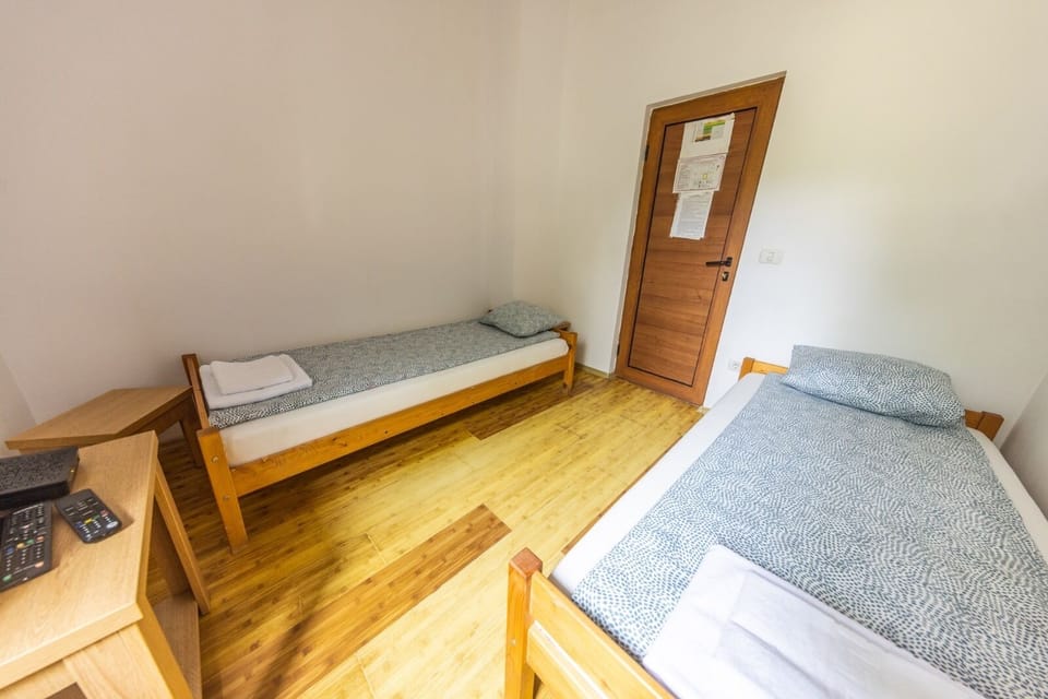 Classic Twin Room, Garden View | Iron/ironing board