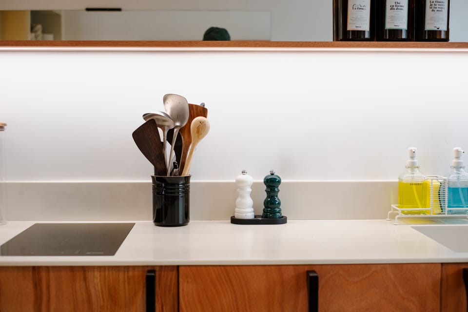 Design Apartment, 2 Bedrooms | Private kitchen | Mini-fridge, oven, stovetop, dishwasher