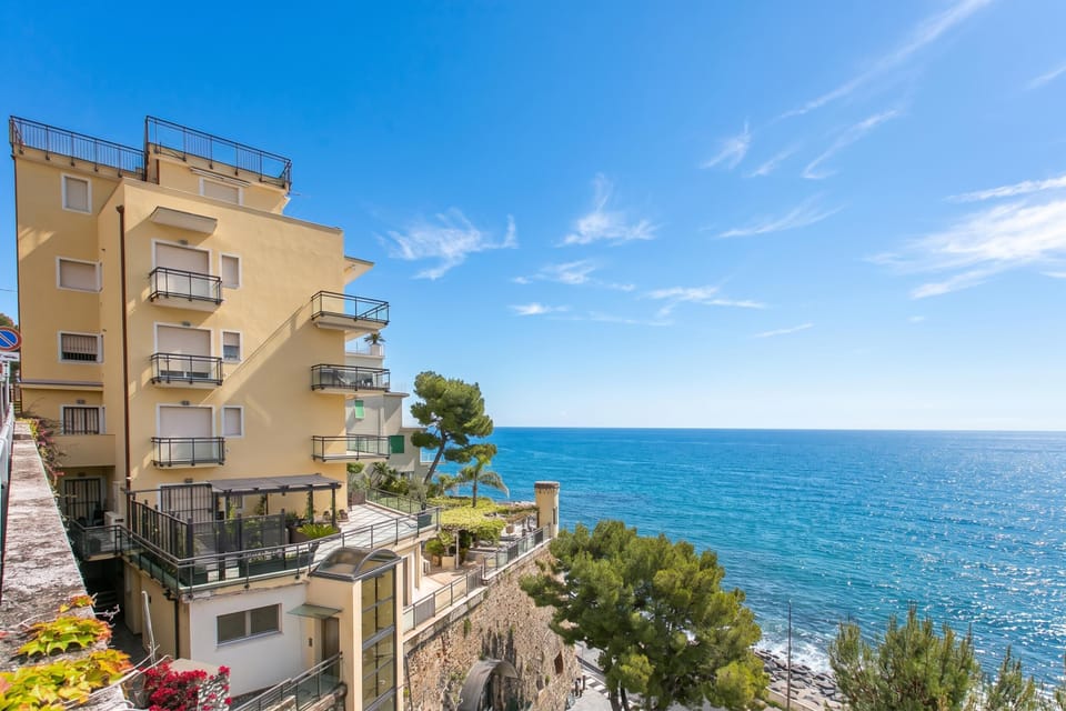 Family Apartment, 1 Bedroom, Balcony, Sea Facing (Kenyon Charm - Total Sea View) | Exterior