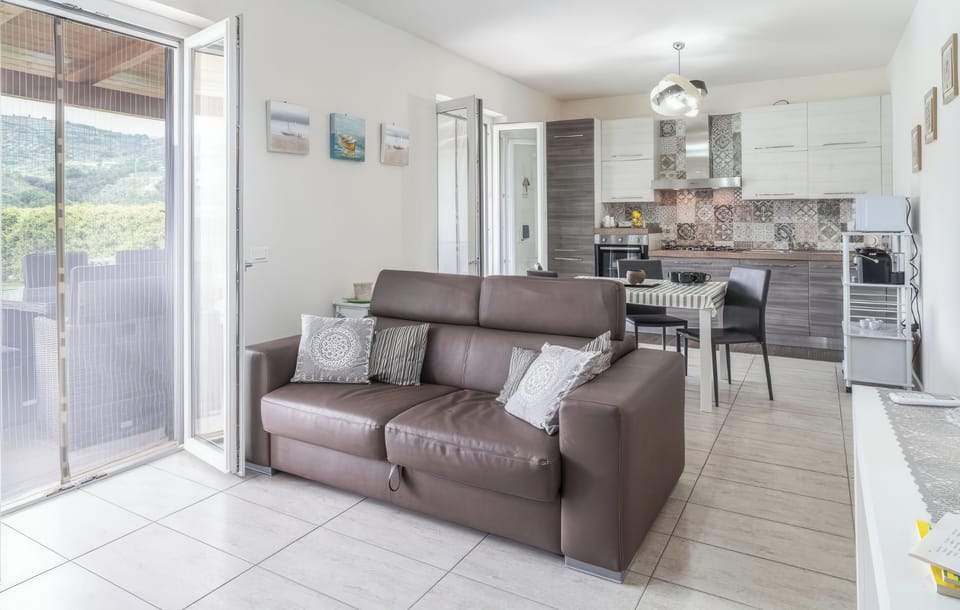 House, 2 Bedrooms, Garden View | Living area