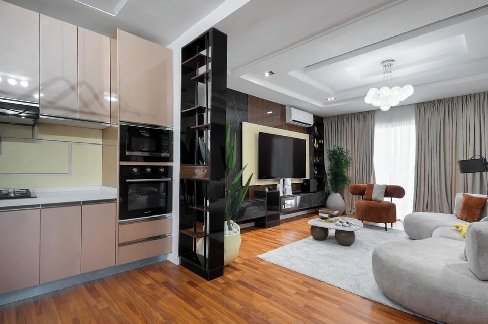 Deluxe Apartment, Balcony, City View | Interior