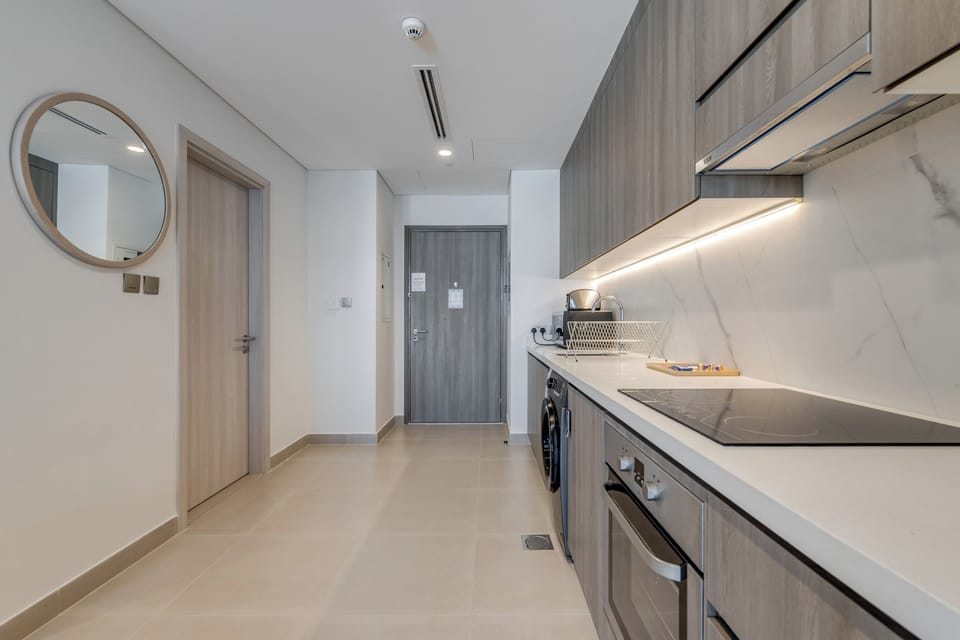 Studio | Private kitchen | Stovetop, cookware/dishes/utensils