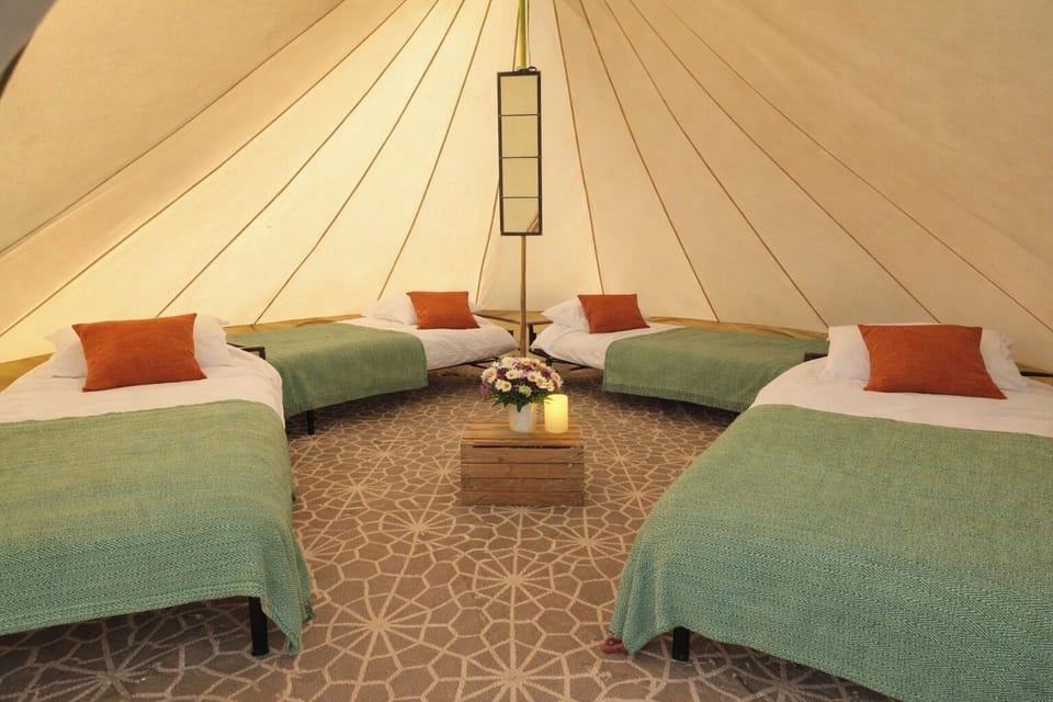 Comfort Tent, Multiple Beds, City View