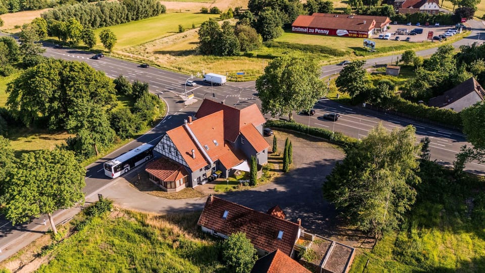 House | 8 bedrooms, high-speed internet