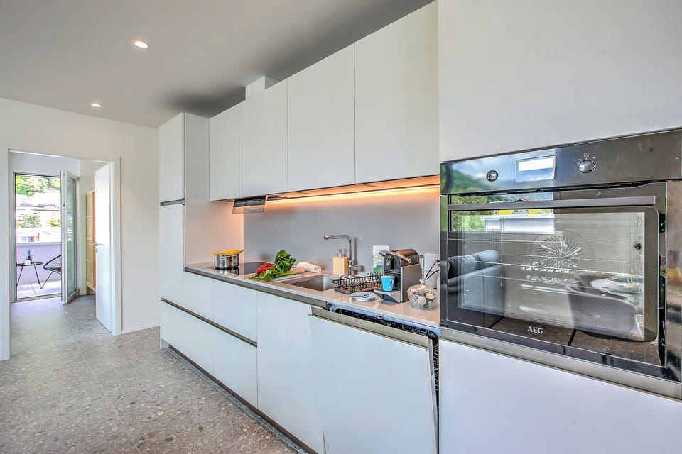 Family Apartment, 1 Bedroom, Balcony (Urban Maggiolina Sunset - Locarno) | Private kitchen
