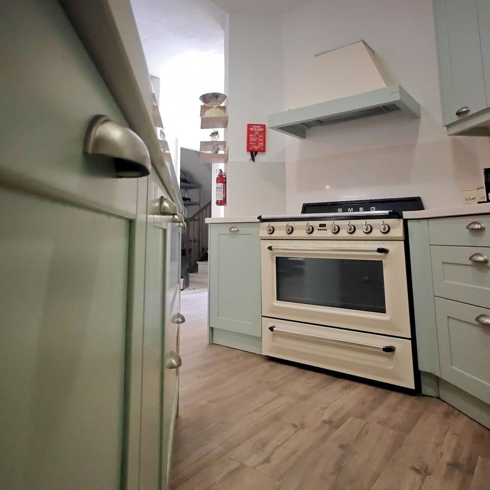 Apartment, 2 Bedrooms | Interior