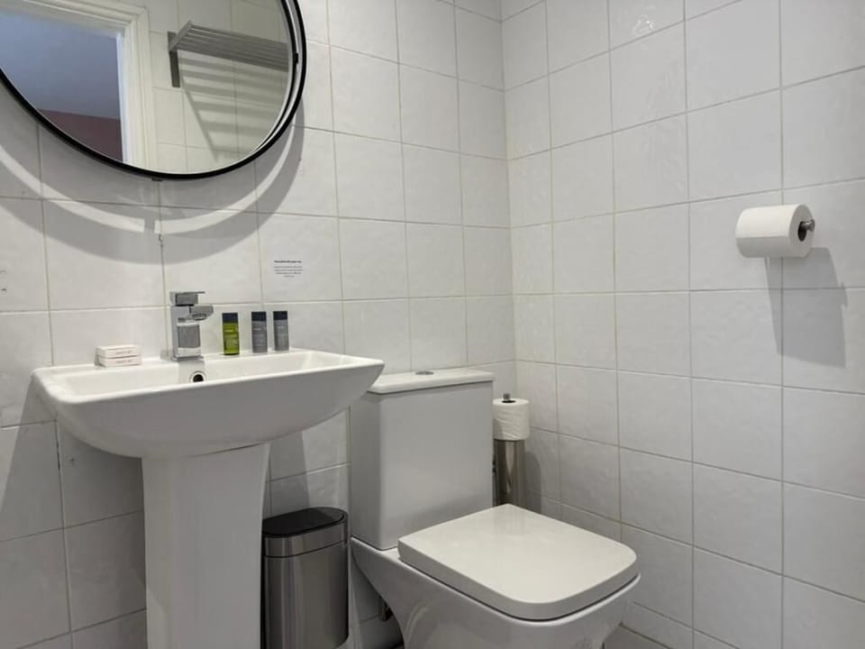 Double Room, 1 Double Bed | Bathroom