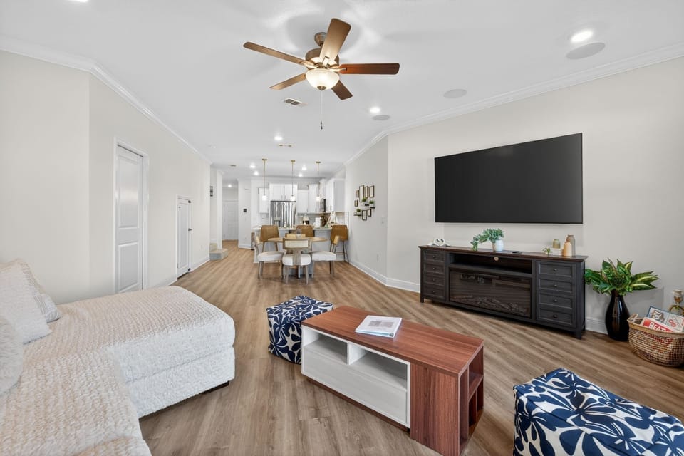 Townhome, 3 Bedrooms | Living area | Smart TV, streaming services