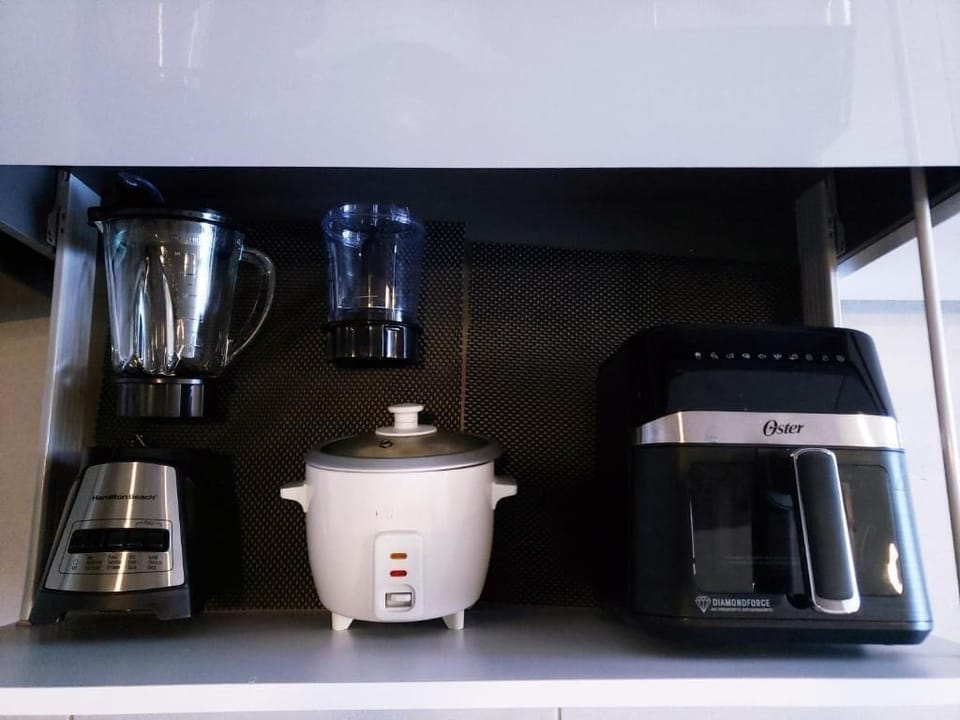 Apartment, 1 Bedroom | Coffee and/or coffee maker