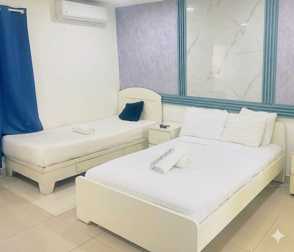 Comfort Studio, Pool View | In-room safe, free WiFi
