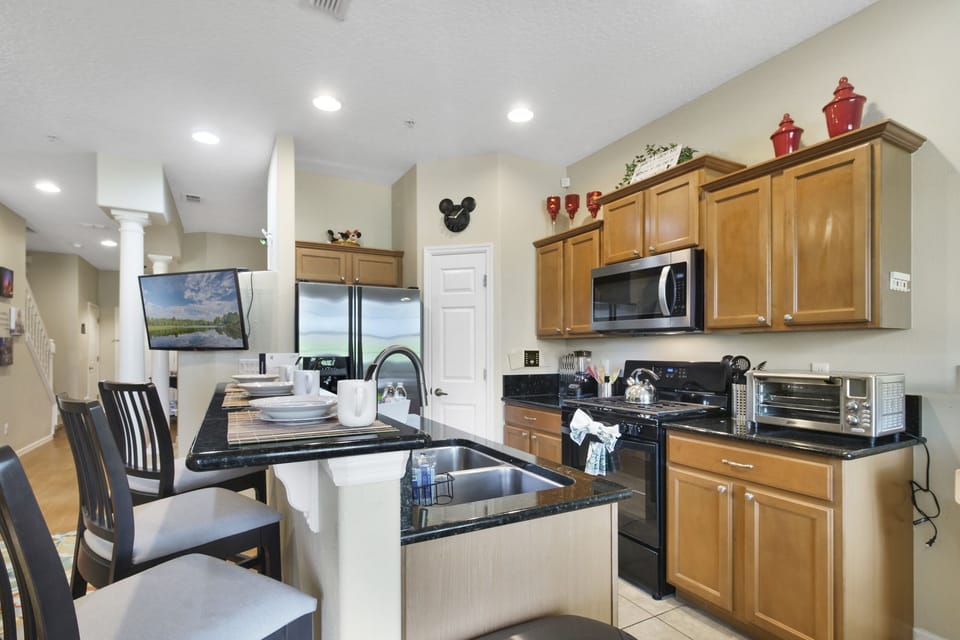 House (3 Bedrooms) | Private kitchen | Dishwasher, coffee/tea maker, electric kettle, highchair