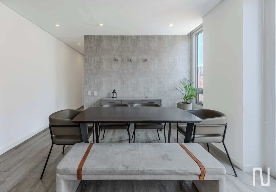 Apartment, Multiple Beds, Patio, City View (Balcones 502) | Dining