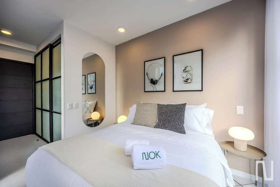 Studio, 1 Queen Bed, Kitchen, City View (Fusion 501) | 1 bedroom