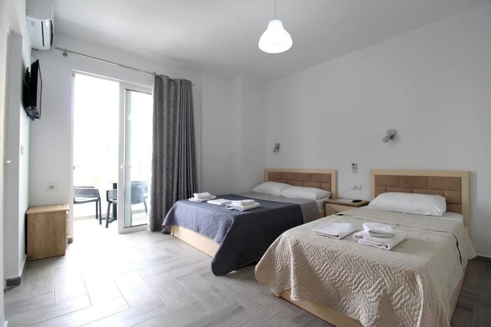 Deluxe Studio, Balcony, City View | In-room safe, desk, soundproofing, free WiFi
