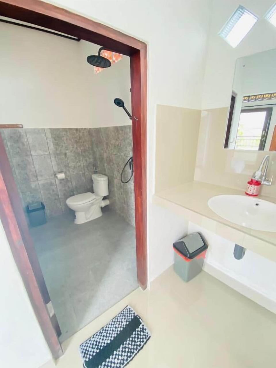 Double Room | Bathroom