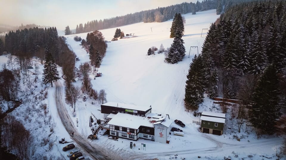 House | Snow and ski sports