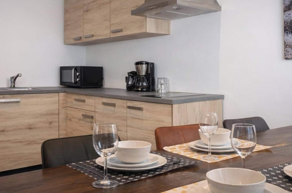 House | Dining