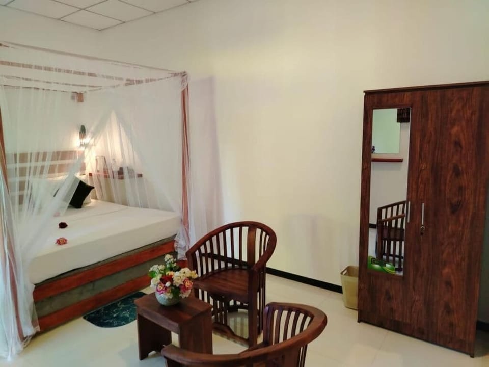 Desk, iron/ironing board, free WiFi