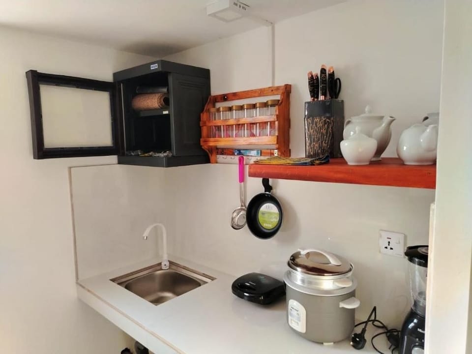 Mini-fridge