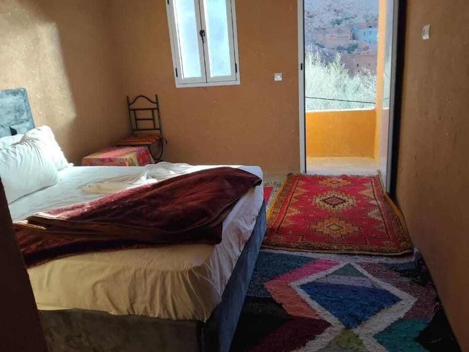In-room safe, free WiFi