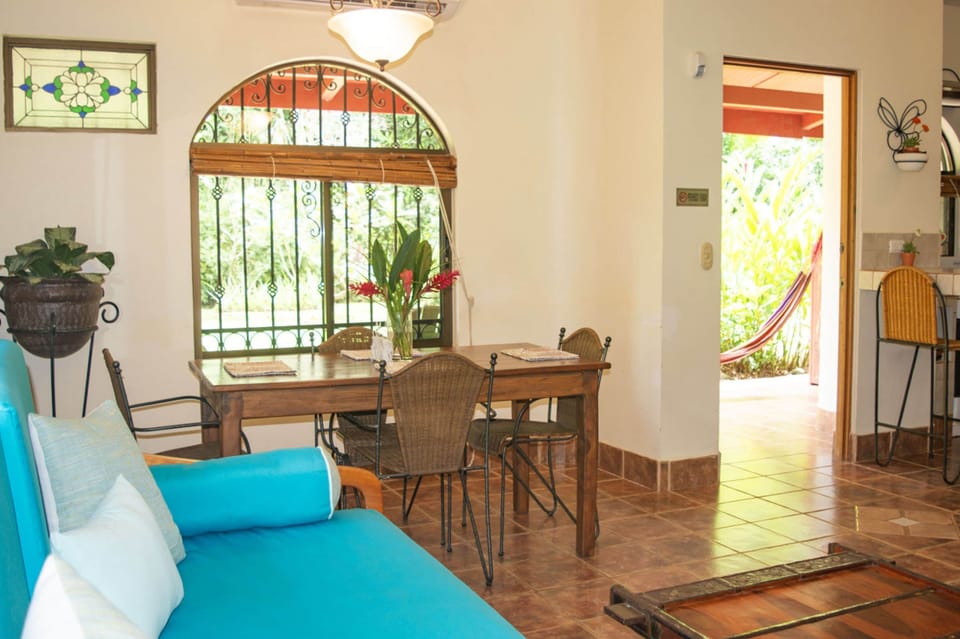 House | 1 bedroom
